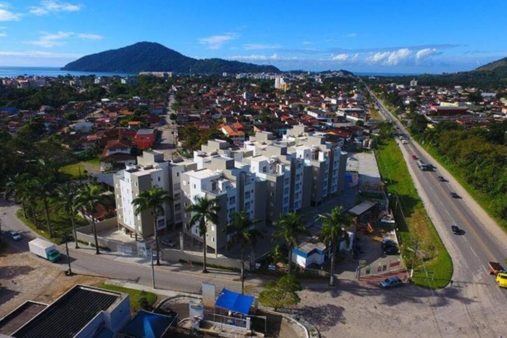 Apartamento Ubatuba - Ar Condicionado, Estacionamento, Elevador, Portaria 24H - Wifi Gratis! - Jardim Das Palmeiras エクステリア 写真